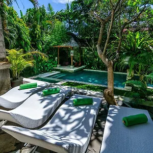 Laki Uma - Male Only Hostel Dalung (Bali)