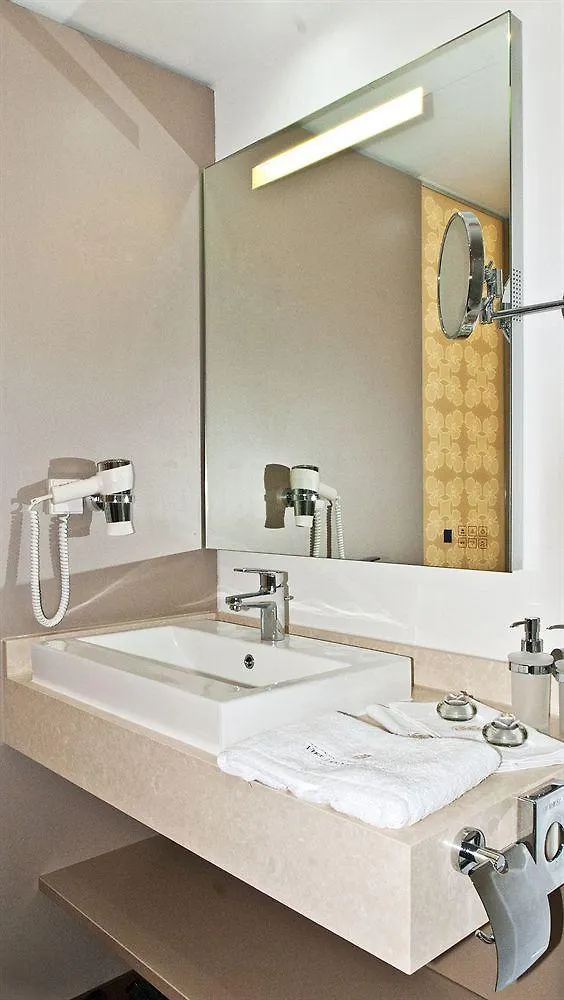Hotel Vier Jahreszeiten Berlin City